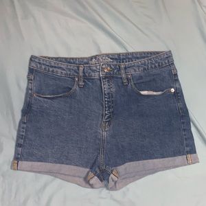Wild Fable Medium Wash Cuffed Shorts